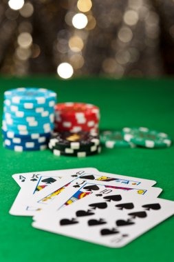 ikon777 Bandar Poker hand rankings chart showing pair, three of a kind, straight, flush, full house